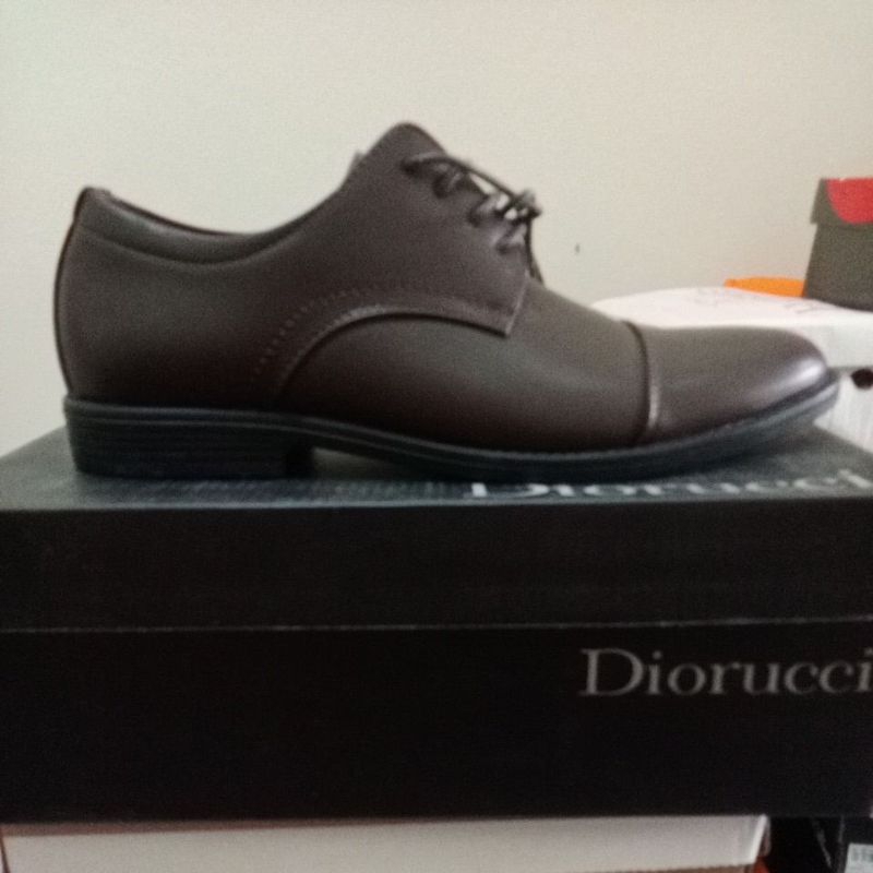 Sepatu kerja Pria Diorucci Axel by Payless (size 40)