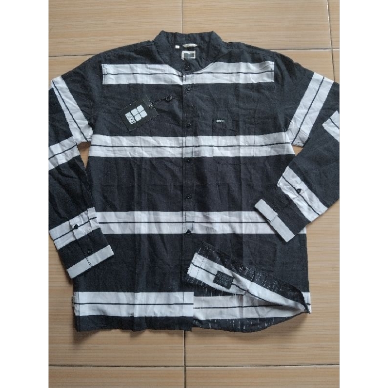 kemeja insight original