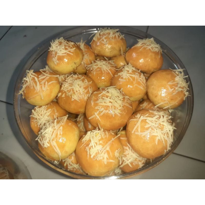 

KUE KERING NASTAR