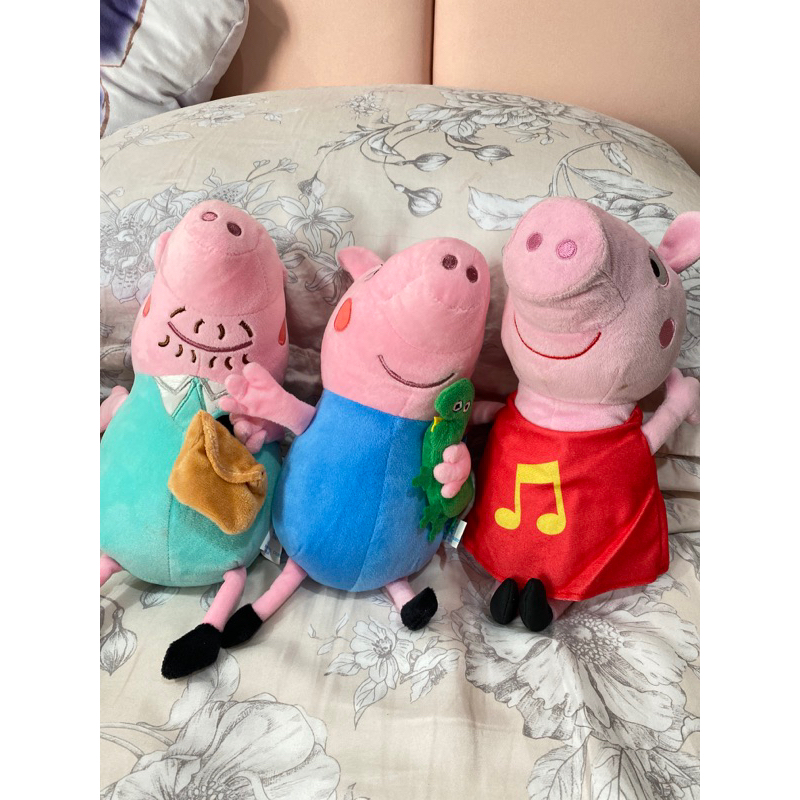 PRELOVED BONEKA PEPPA PIG