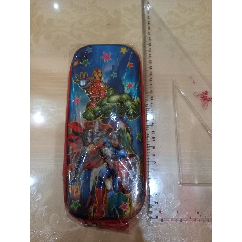 

Kotak Pensil motif Marvel AVENGERS Eva Emboss 3D Pencil Case Sekolah