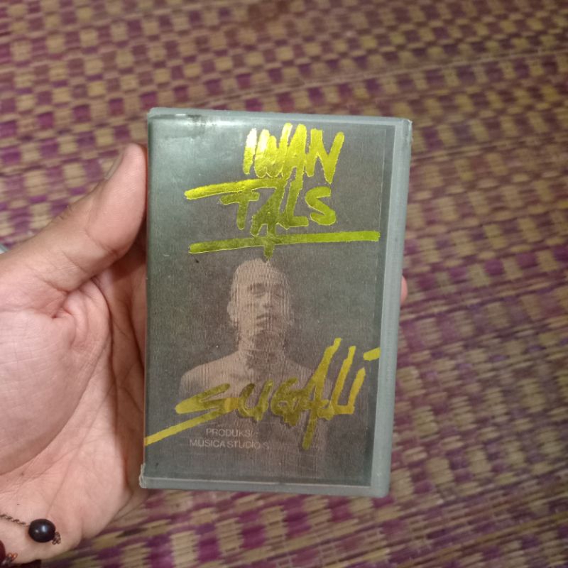 KASET PITA IWAN FALS SUGALI