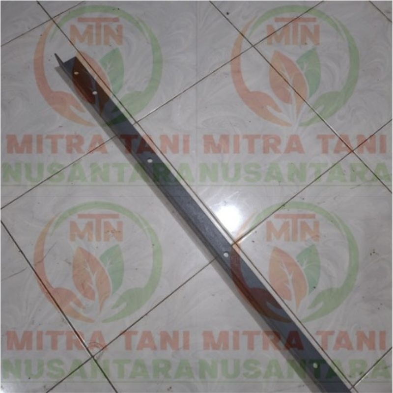 SIKU MISTAR PISAU DC70 (230×6×3) (51430) COMBINE HARVESTER | SPARE PART | KUBOTA | SPAREPART