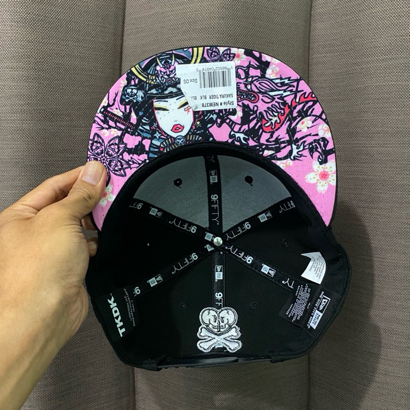 Snapback New Era Cap 9Fifty Tokidoki TKDK Sakura Tiger Black Hat