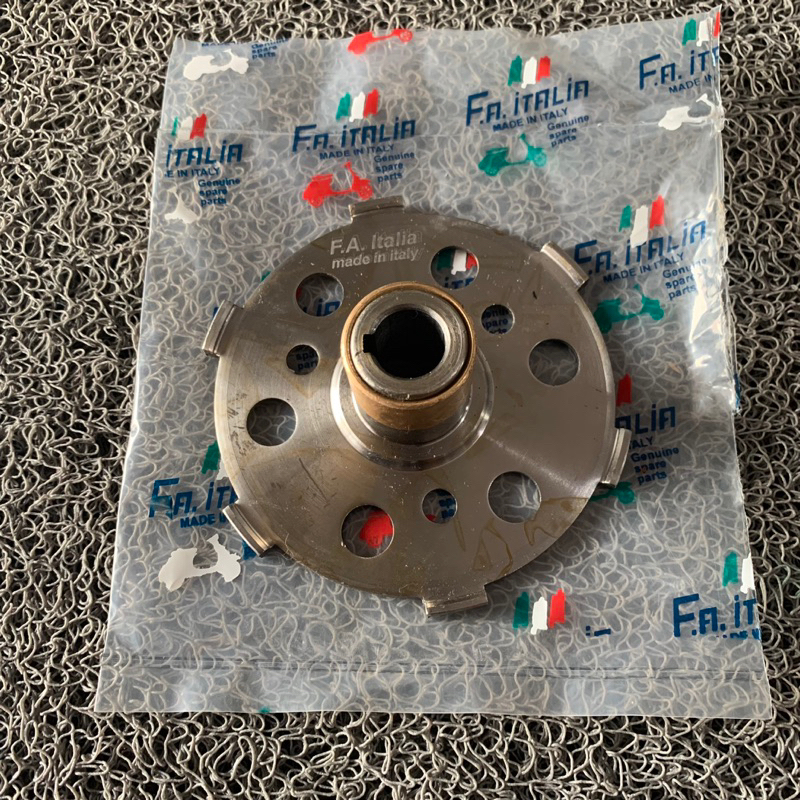 BACKPLATE KOPLING VESPA SUPER, SPRINT, VBB - FA ITALY