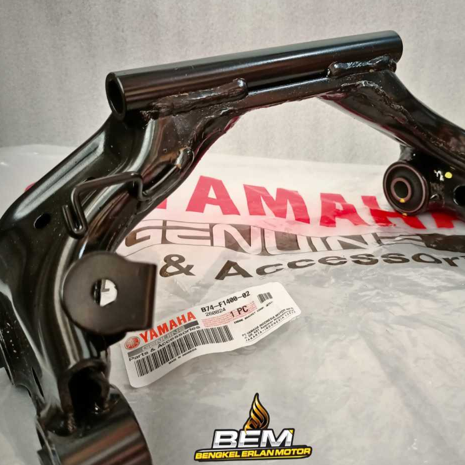 ENGINE BRACKET COMP B74-F1400-02 MONTING MOUNTING YAMAHA XMAX X MAX 250 ORIGINAL YGP