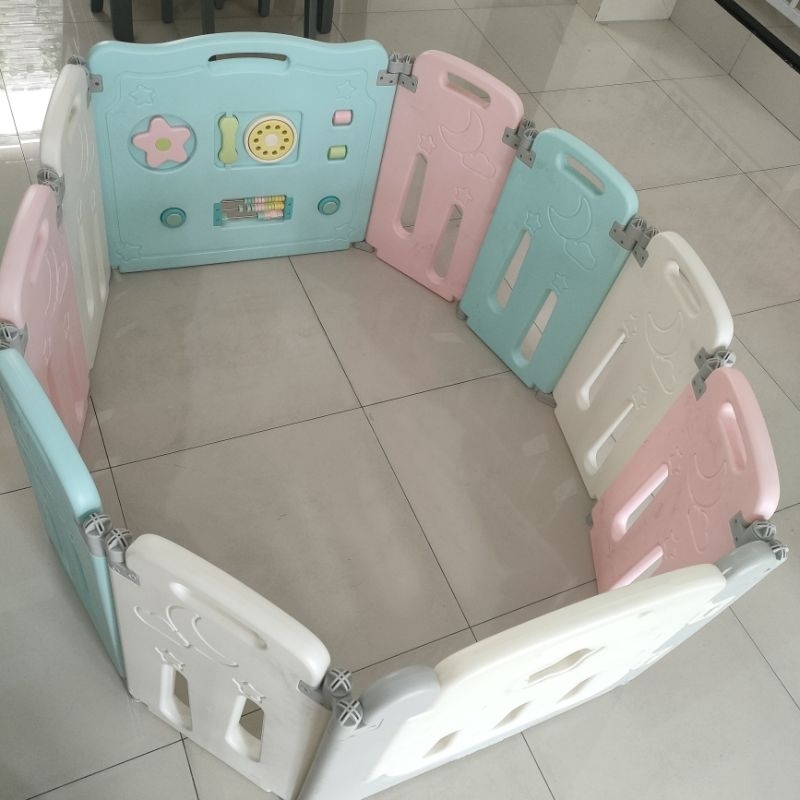 Preloved Coby Haus Fence Starlight 8+2