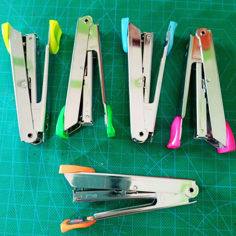 

STAPLER JEPRETAN HEKTER V-TEC HD-10 PCS/PAK