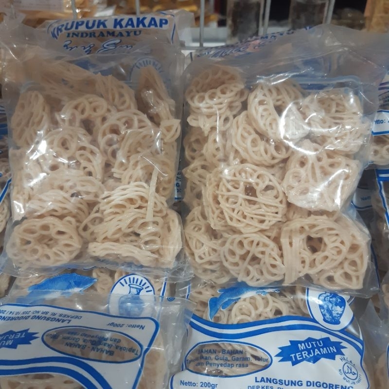 

KERUPUK KAKAP 200 GRAM MENTAH