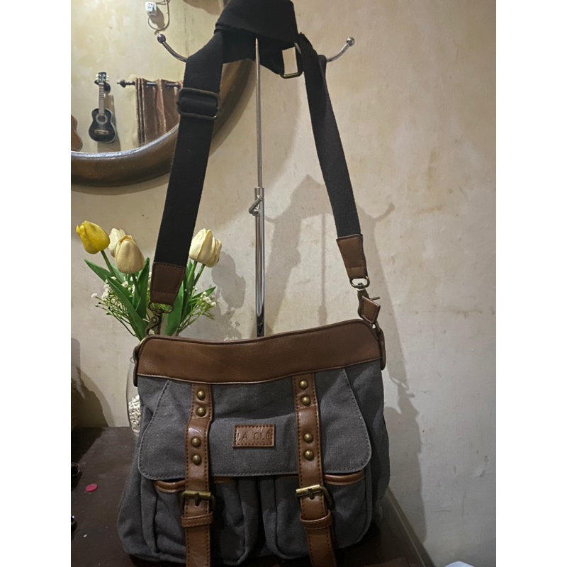 Tas Sling Kanvas