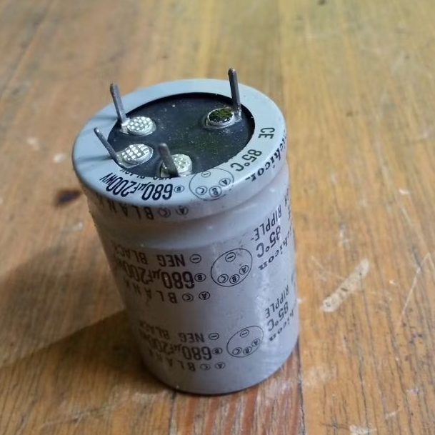 elco nichicon 680uf - 200v , asli