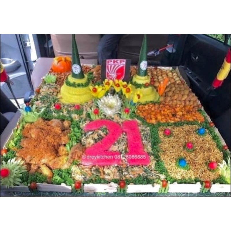 

Tumpeng 60 Porsi