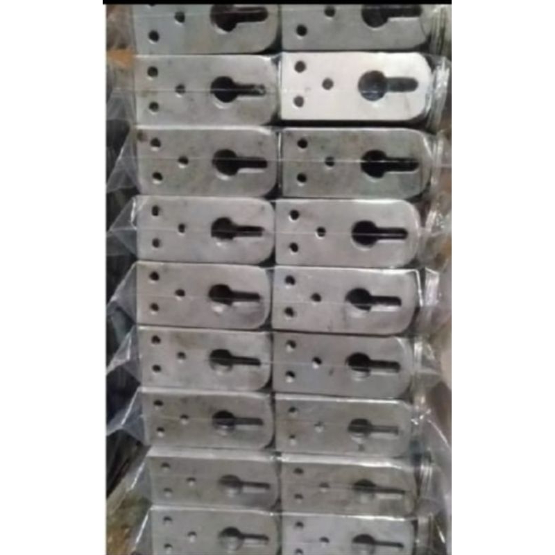 

500pcs gantungan papan tulis tebal 0,5mm