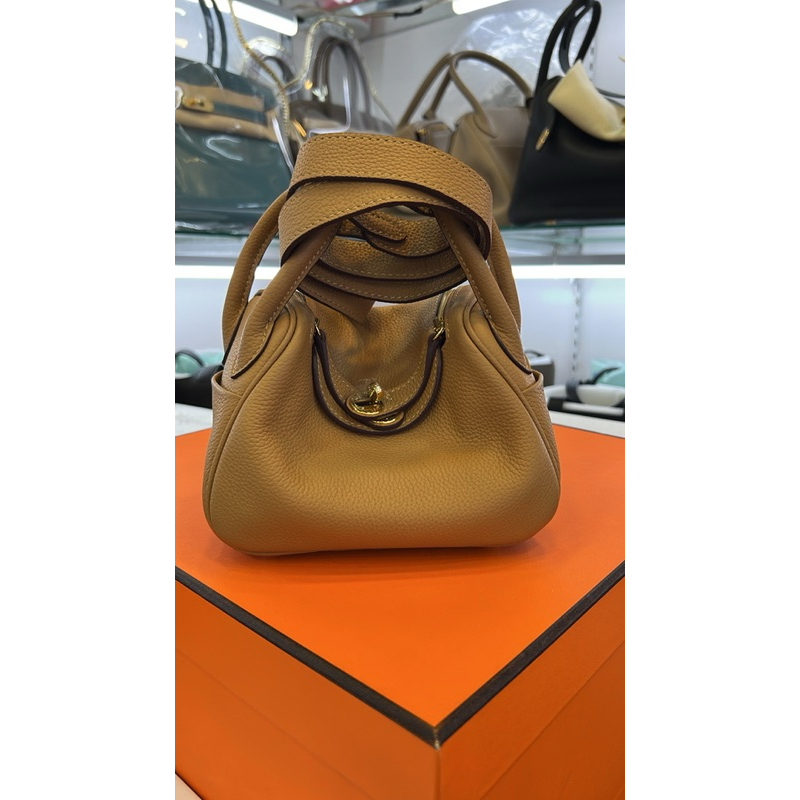 HRMS Lindy Gold hardware phw full handmade leather size 26cm