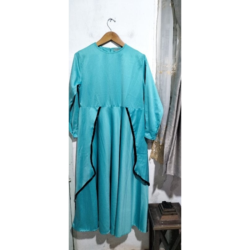 Gamis Long Dress Satin Polos Wanita Naomi Mayung