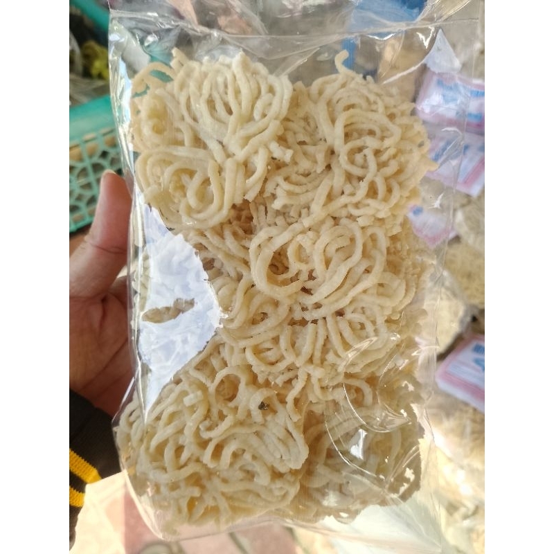 

Krupuk Ikan Tengiri Tenggiri Pattola Kerupuk Cinta Kripik Pattola Keripik Ikan Kripik Khas Madura