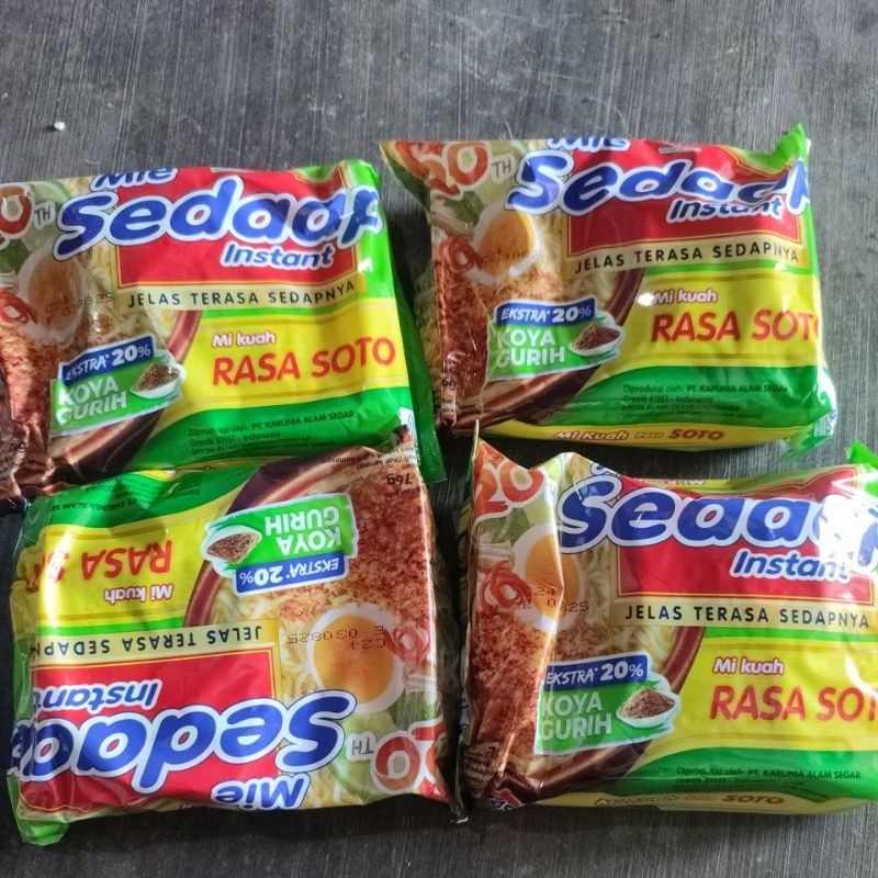 

(4Pcs) MIE SEDAP SOTO KUAH DAPAT 4PCS/PAKET HEMAT MIE SEDAP SOTO KUAH