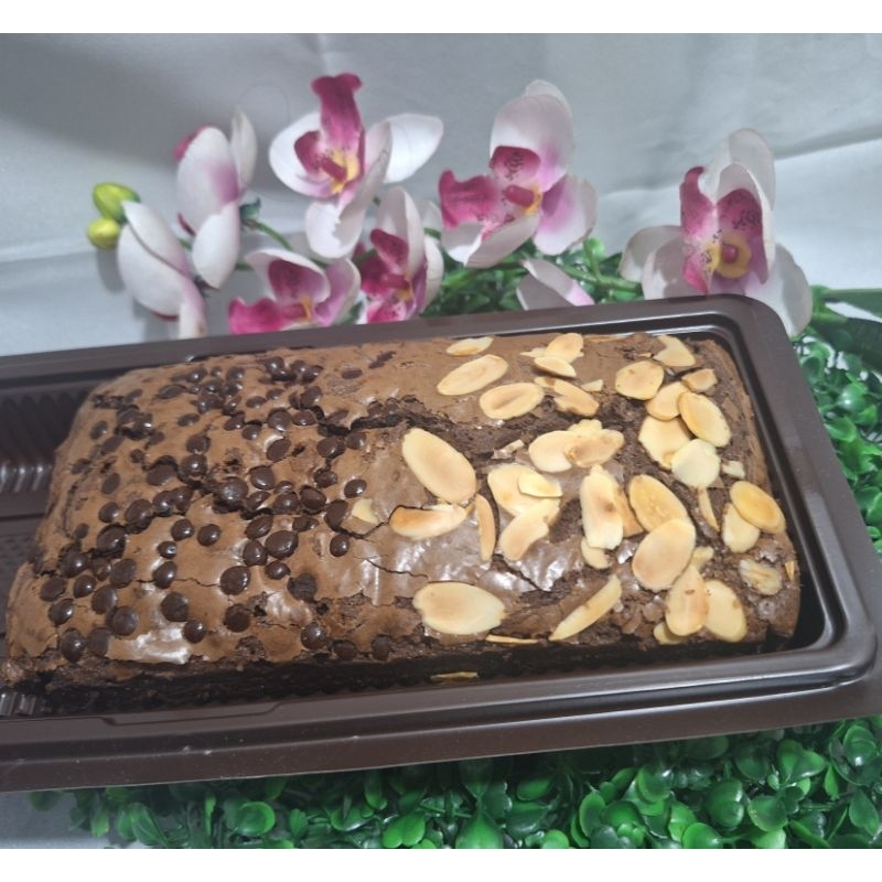 

Brownis coklat kombinasi 30 cm