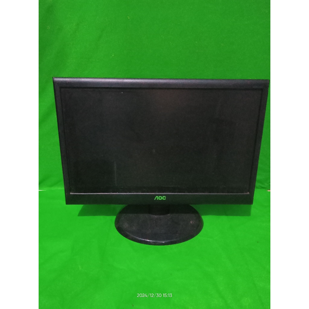 monitor AOC 16 inchi bekas baik