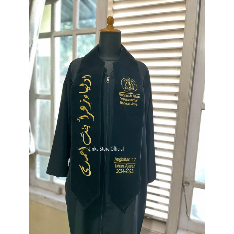 SELEMPANG WISUDA LEHER TANPA LIST (POLOS)