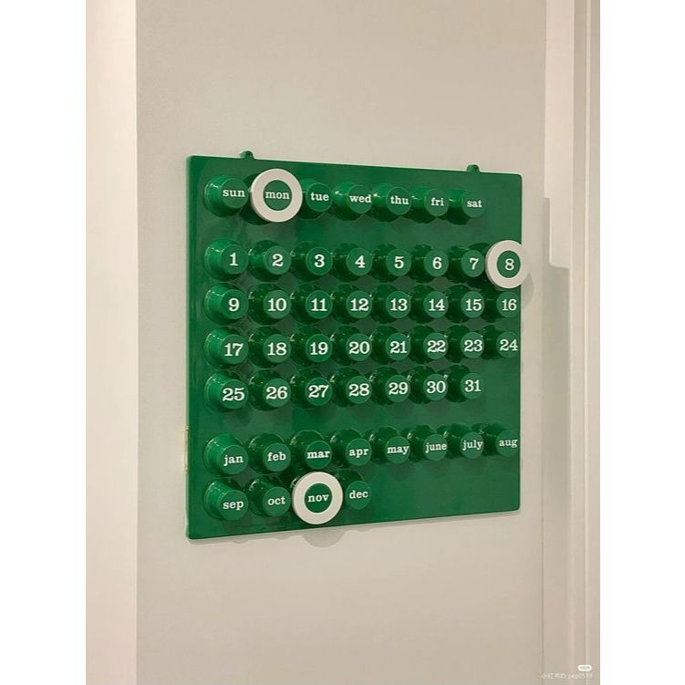 

Hiasa Kalender Kayu