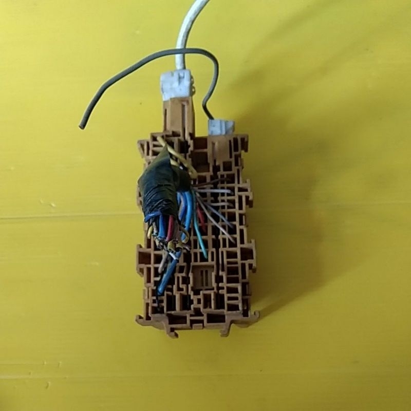 fuse box sekring Nissan Universal original