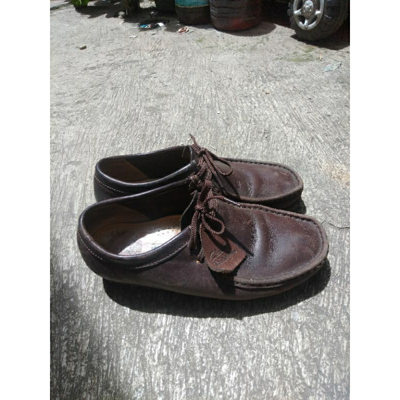 Clarks Wallabee Leather
