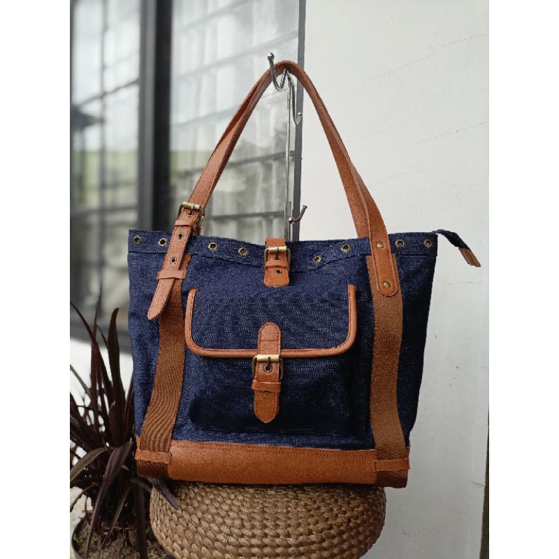 Tote Kanvas Mix Kulit - Larissa Bag