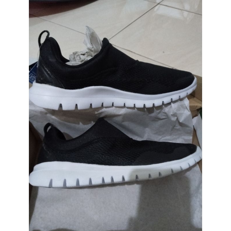 sepatu walking wanita league