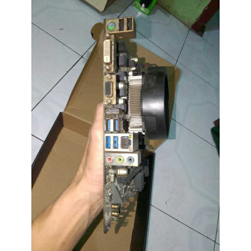 Paket Mobo Ryzen 3 3200G + ASRock A320M HDV