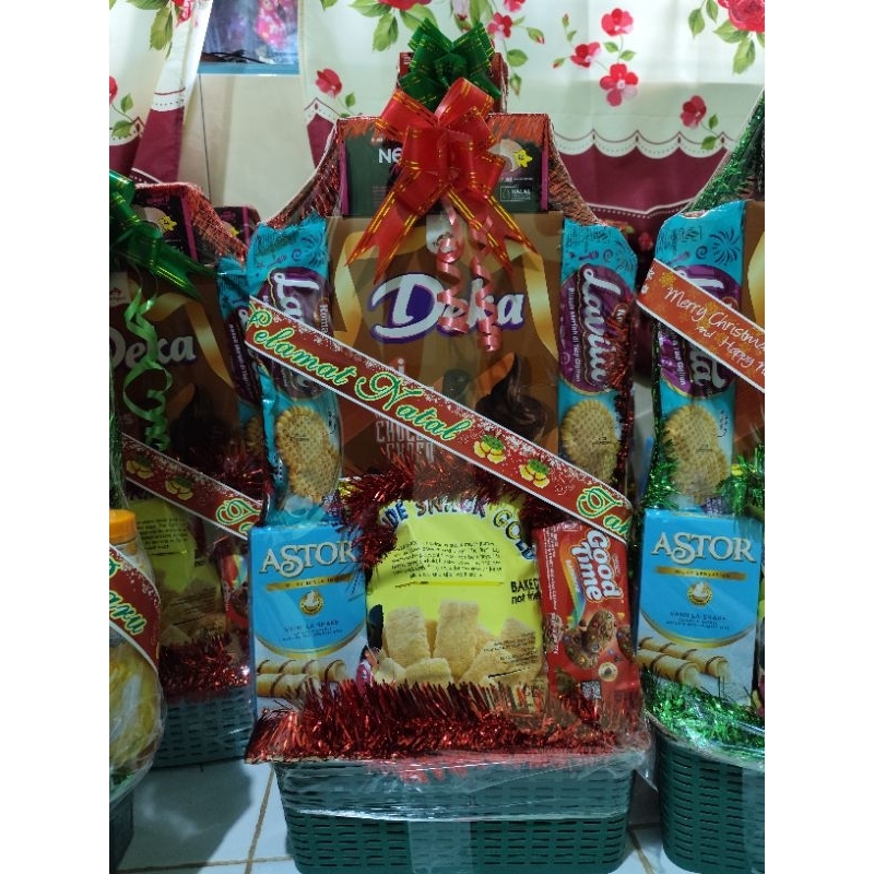 

Parsel Snack Natal Murah - Parcel Snack Natal Premium - Hampers Natal-Parsel