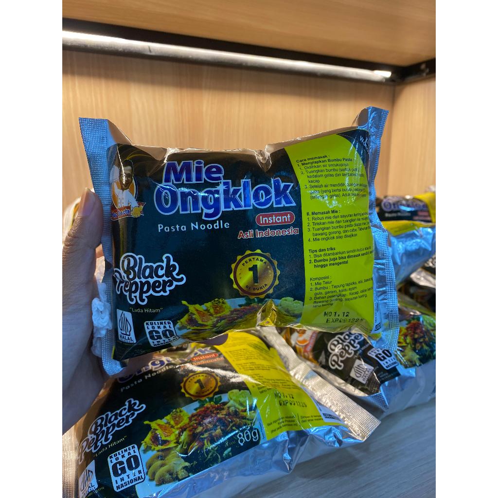 

MIE ONGKLOK INSTAN Desta BLACK PAPER khas Wonosobo