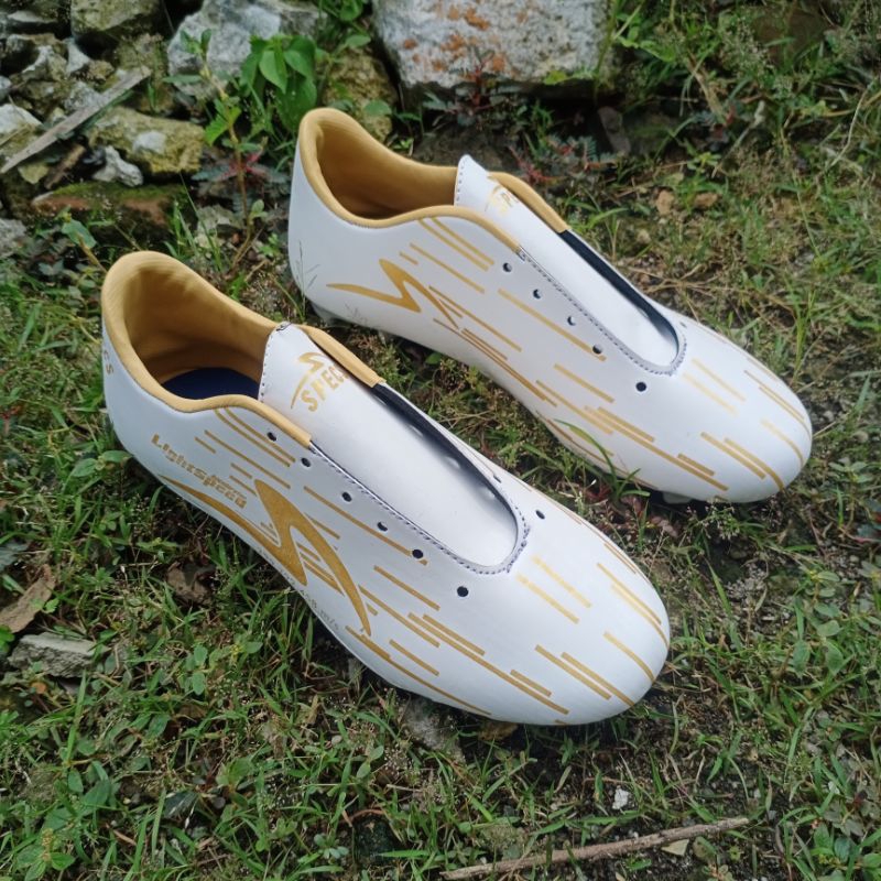 sepatu bola specs/sepatu bola anak/sepatu sepak bola ukur 28-37