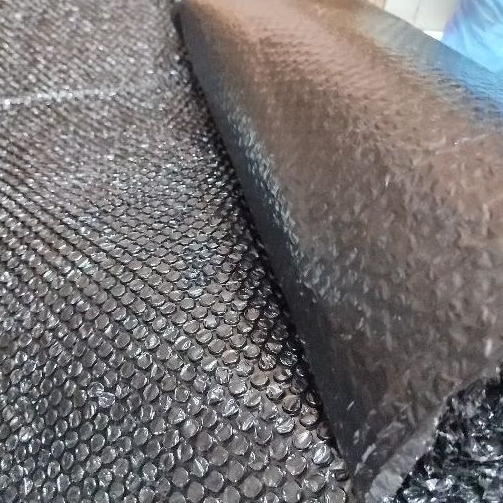

Exstra bubble wrap/untuk packing tambahan agar paket lebih aman