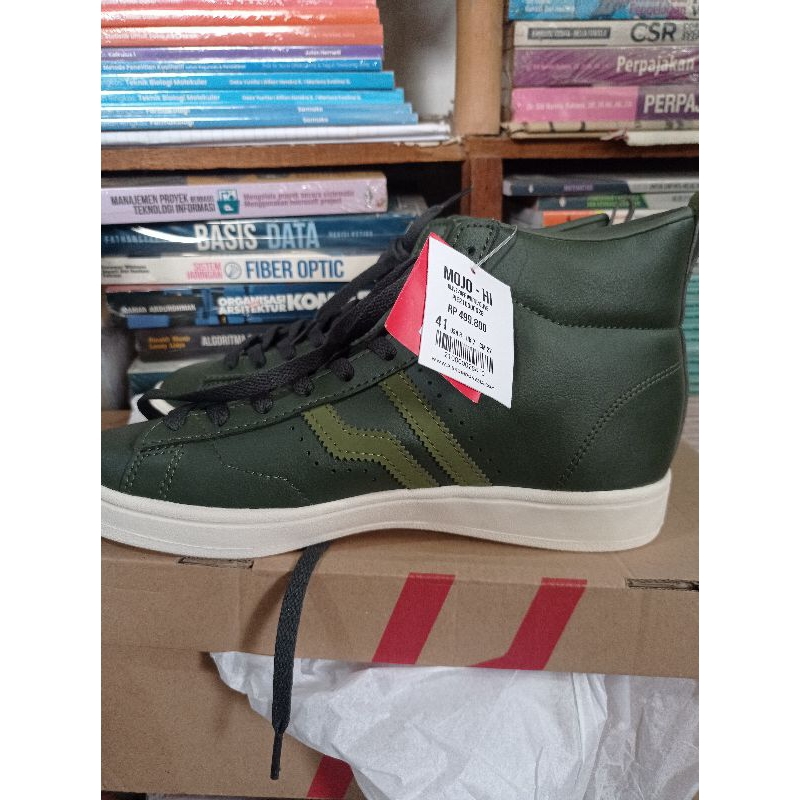 Sepatu piero mojo - High