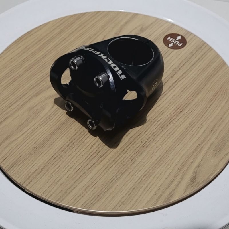 Stem Rockfish 30mm Warna Hitam