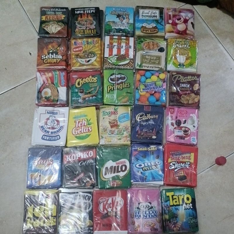 

PROMO RAMADHAN Amplop Lebaran Motif JAJANAN terbaru 2025 1pack isi 10Lembar