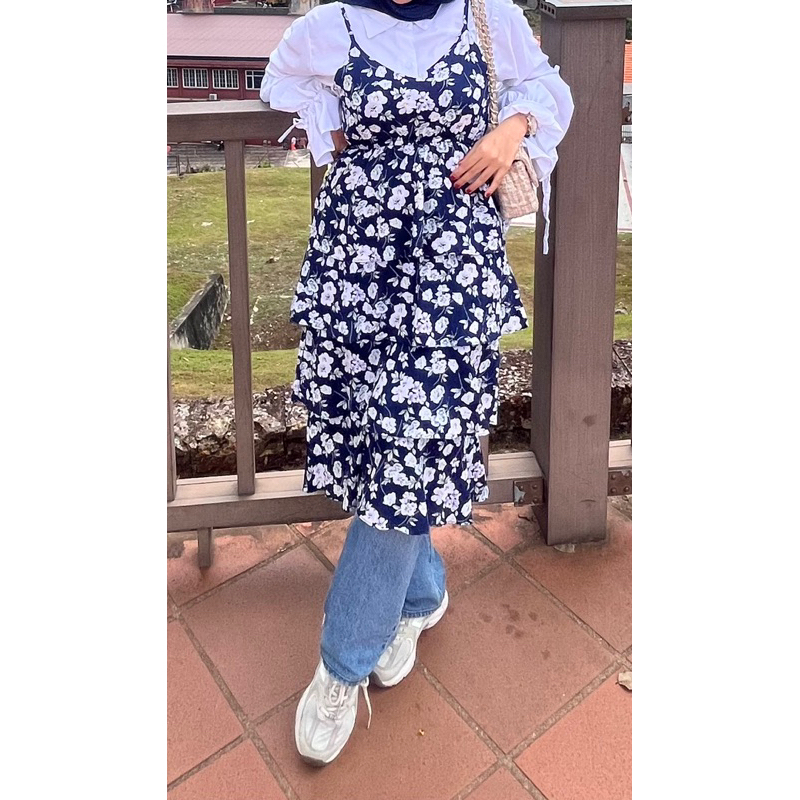 PRELOVED Midi Dress Ruffle korean style biru