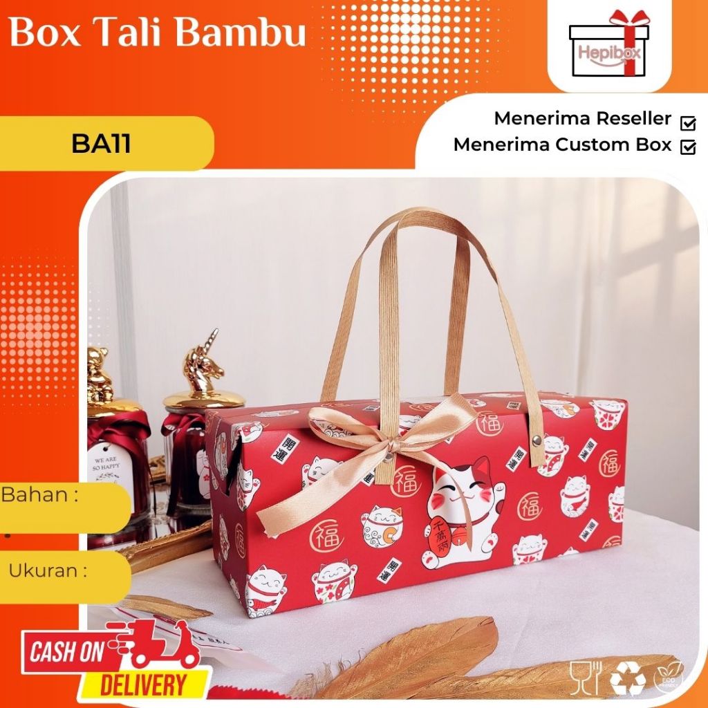 

Kotak Kado Motif Kucing Chi / Souvenir Box / Gift Box / Hampers Box Imlek / Box Roll Cake BOX CNY IMLEK I BA11