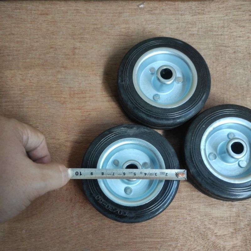 Arwana_Berry Roda Karet Hitam Lebar 10Cm Ban Troli Roda Miniatur Truk