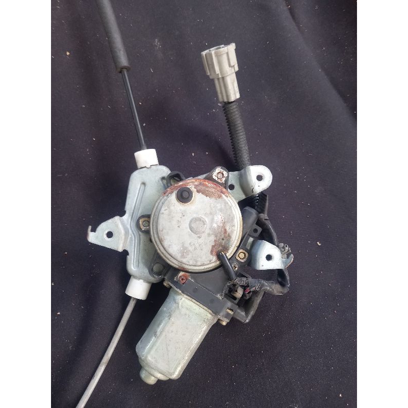 power window nissan xtrail T30 2004