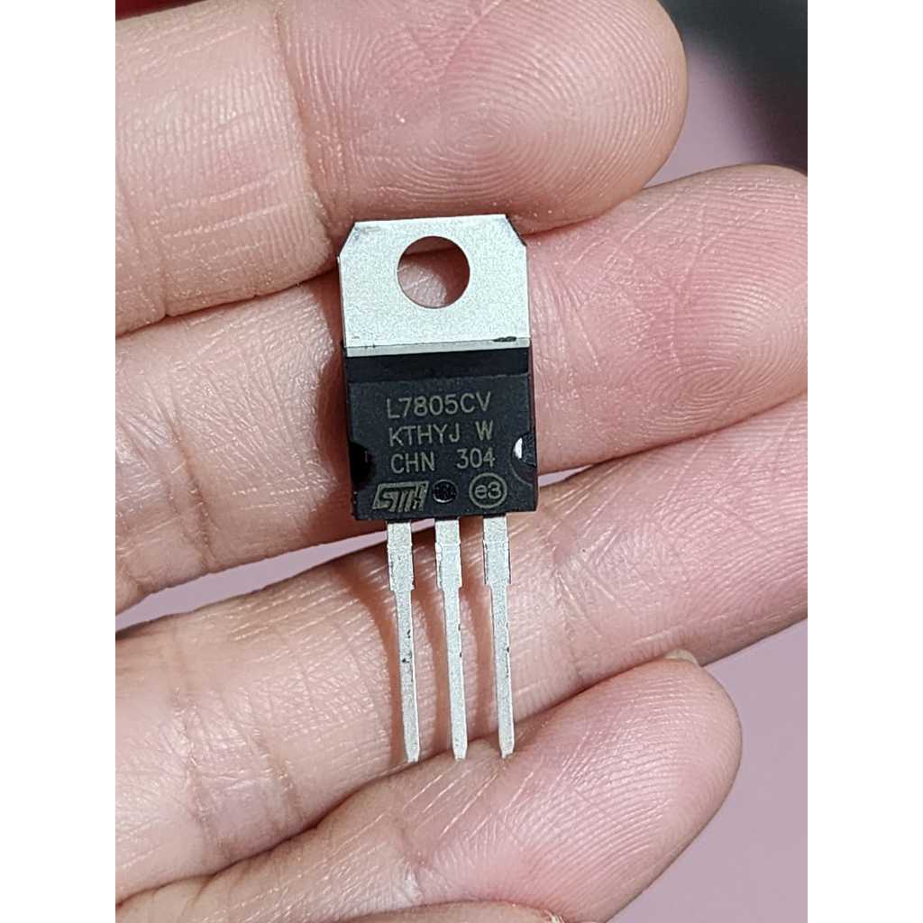 TRANSISTOR L7805 IC L7805 TRANSISTOR 7805 IC 7805