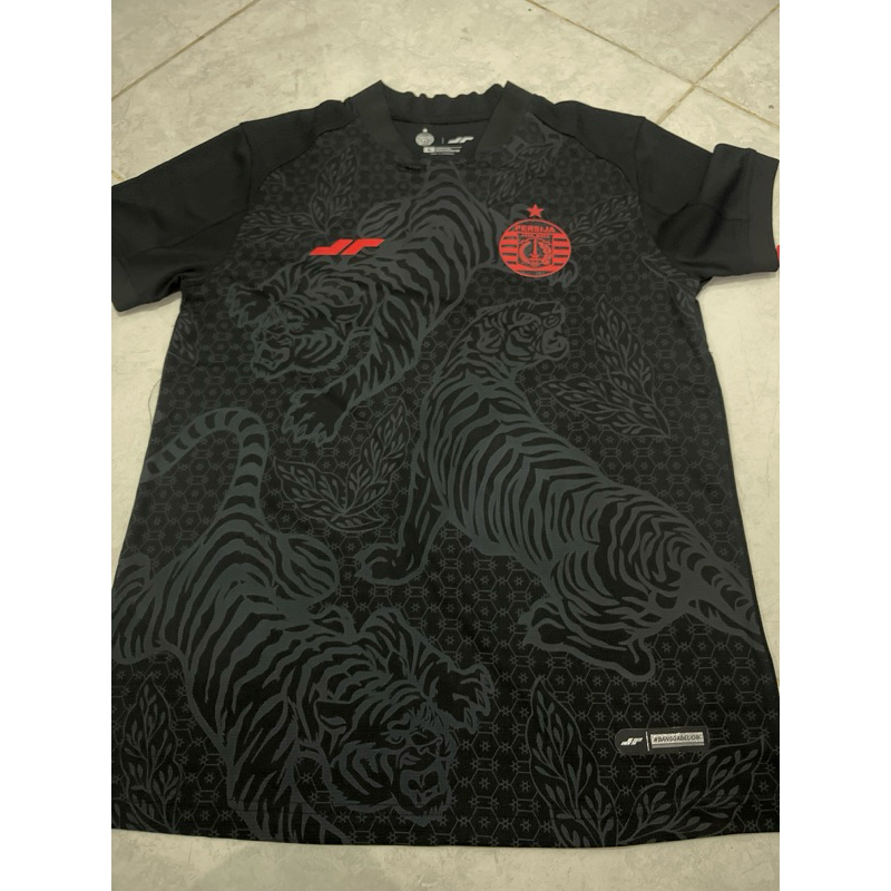 Jersey persija spesial edition black naga (baru)