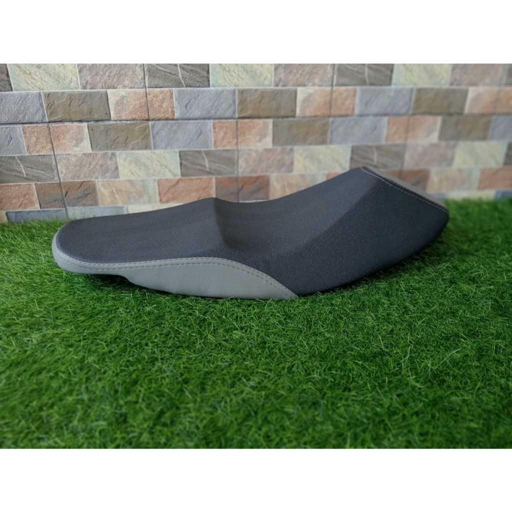 Jok Supra x 125 Karbu Roadrace Modifikasi Tinggal Pasang - Jok Roadrace Tingkat Variasi Warna