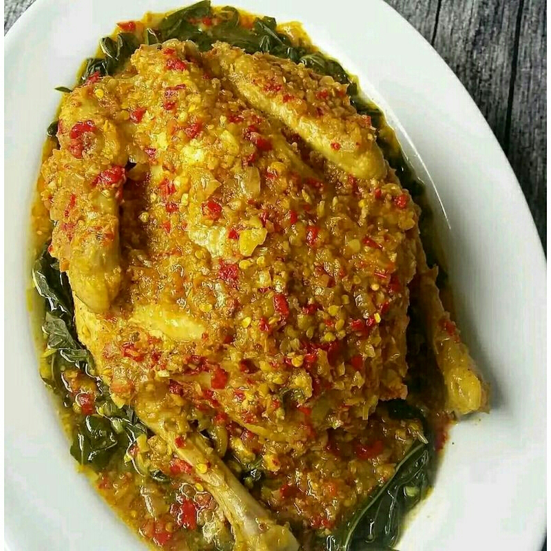 

ayam betutu daun singkong 1 ekor 400gr