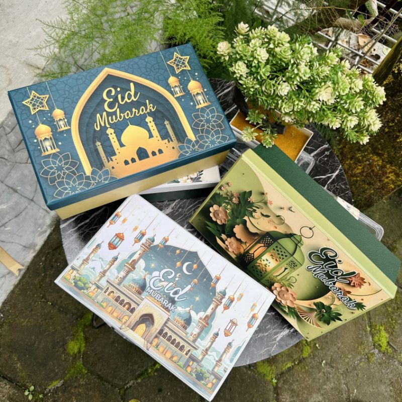 

[24×15×7,5 cm] box tutup lepas include kartu lebaran / kotak lebaran / hampers lebaran / box packaging lebaran