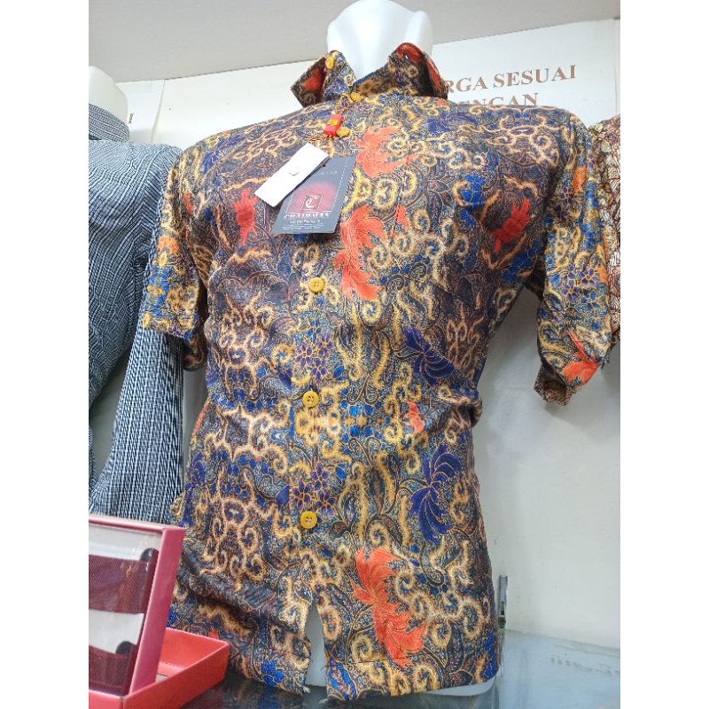 Kemeja Batik Lengan Pendek Chairman