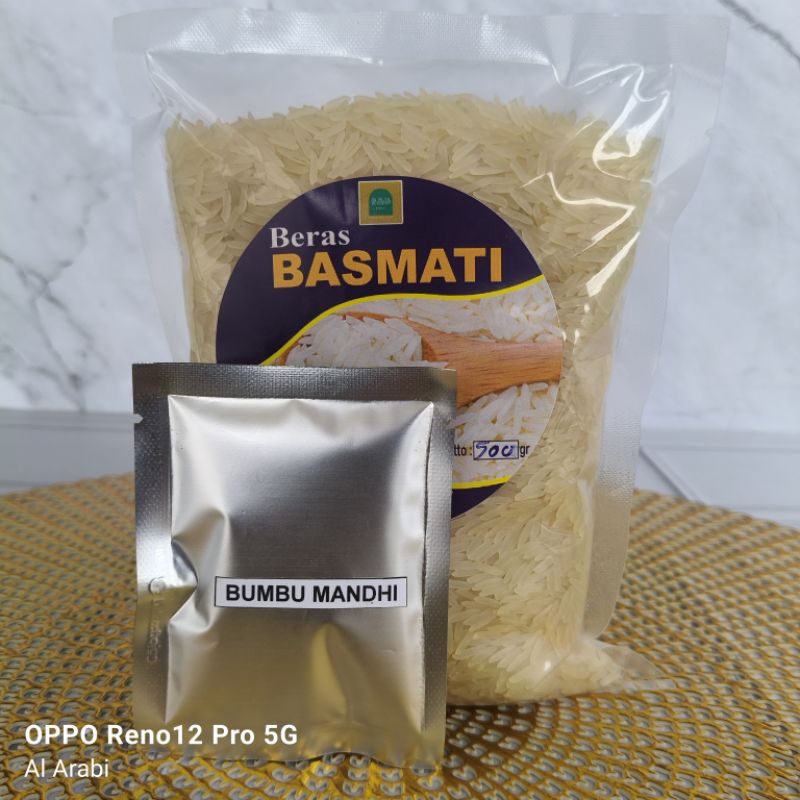 

paket beras basmati 500Grm + bumbu kebuli ,kabsa,mandi briyani.