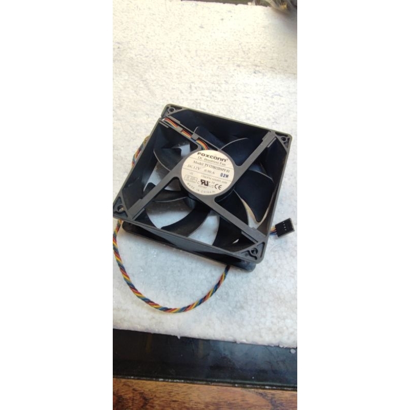 Kipas blower FOXCONN 12cm 12V 0,90A angin kencang