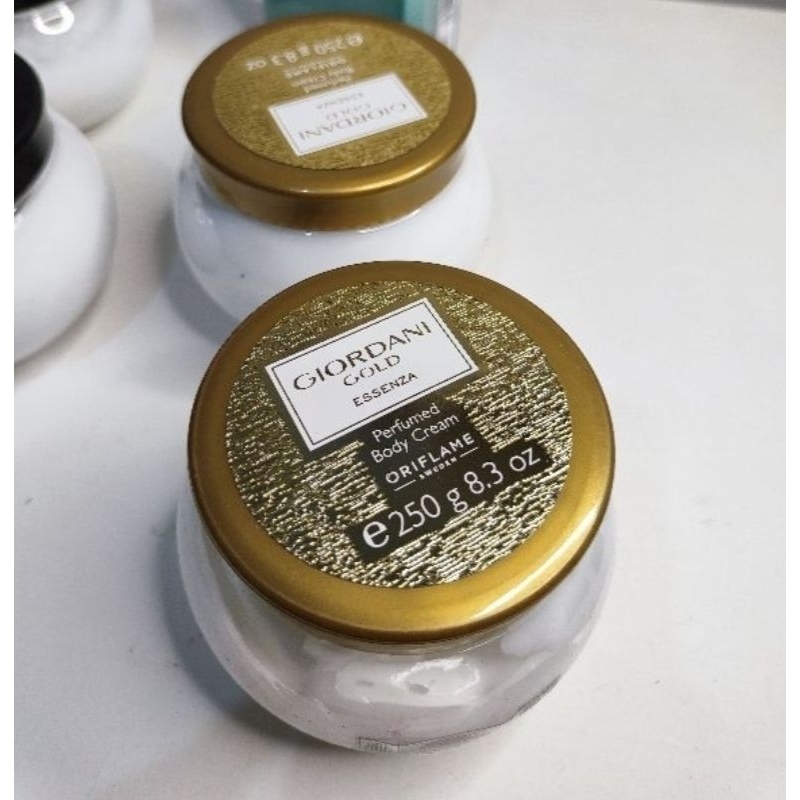 body cream giordani gold